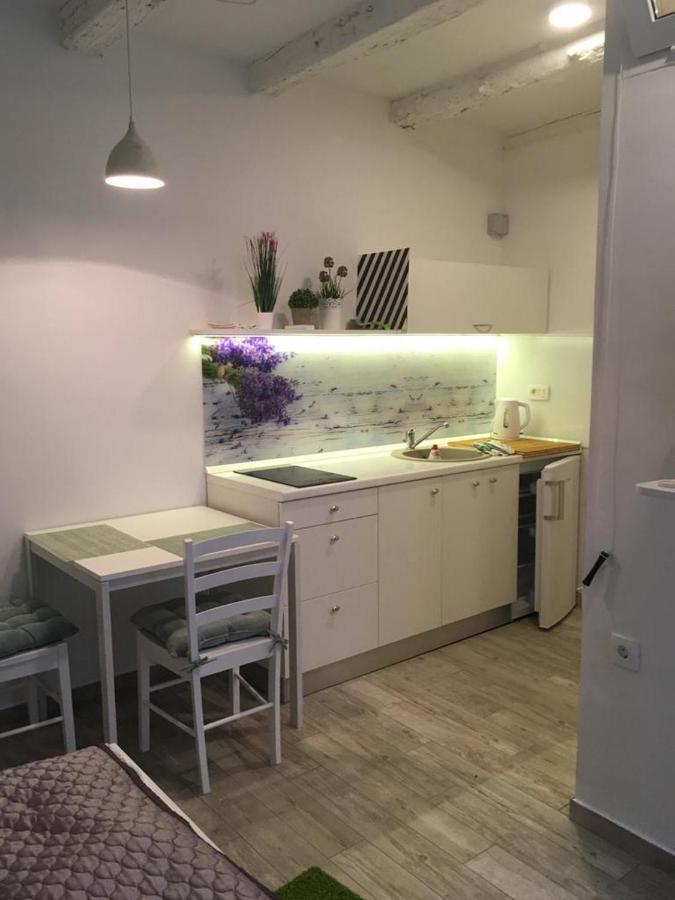Studio Apartment Sisi أوباتيا المظهر الخارجي الصورة
